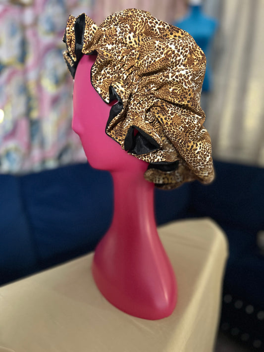 π Cheetah Satin Bonnet